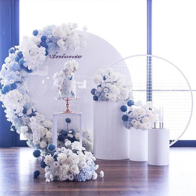 Sur Pinterest Antonio’s Christening. Styling | planning | Setup | fresh florals | Accro-Jeux