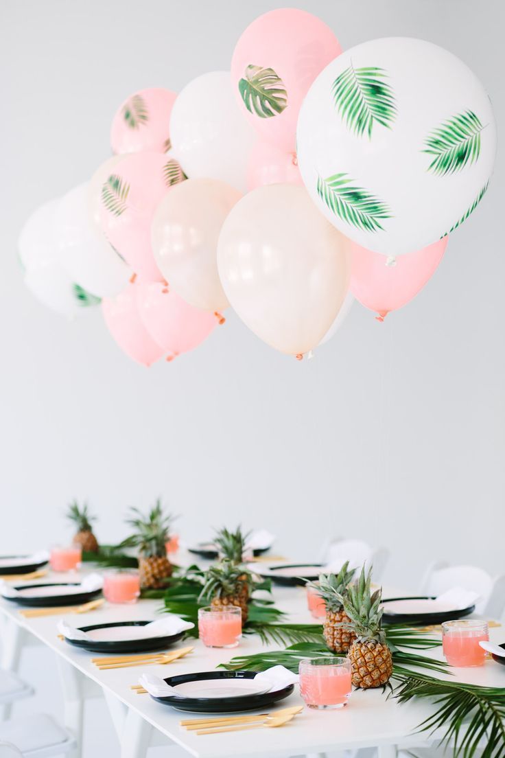 Sur Pinterest DIY Palm Leaf Balloons La touche d'Agathe - Réceptions et buffets | Accro-Jeux