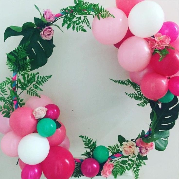 Sur Pinterest Cerceau hula hoop transformé en une jolie couronne de fleurs: idées | Accro-Jeux