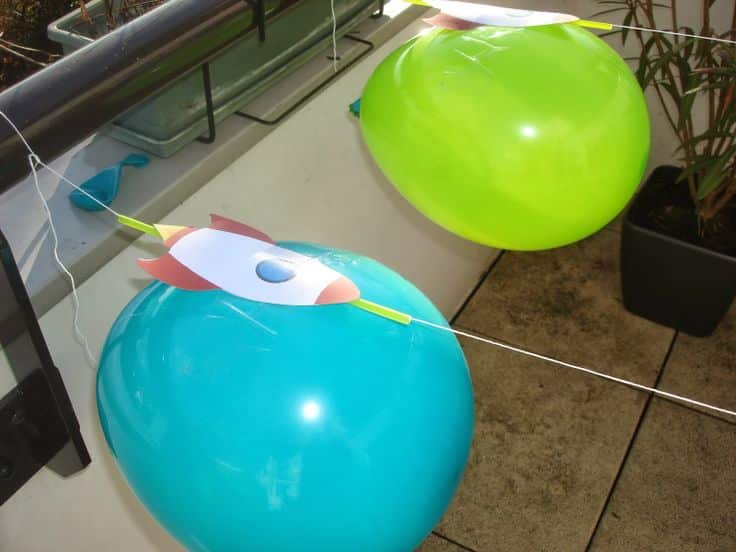Sur Pinterest Y'a Maman à la maison: Anniversaire de l'espace #spaceparty des 4 ans | Accro-Jeux
