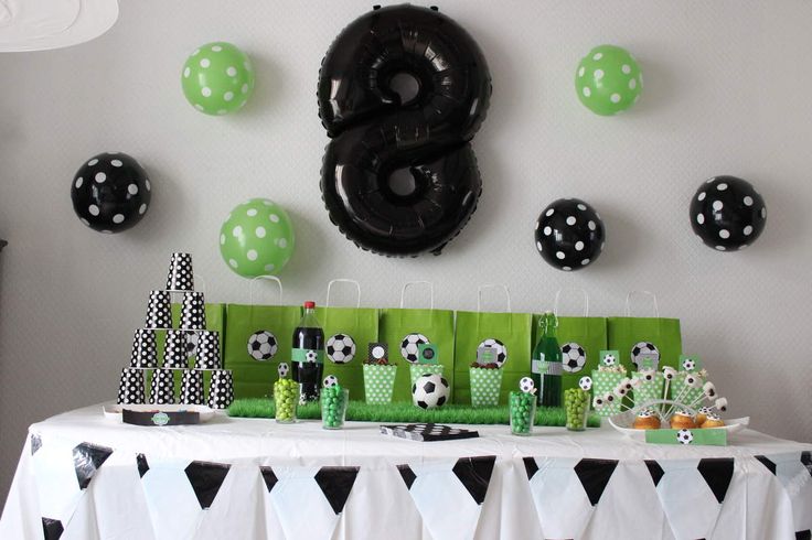 Sur Pinterest La 8 ème saison a été lancée le mois dernier. 8 garçons de 8 ans se | Accro-Jeux