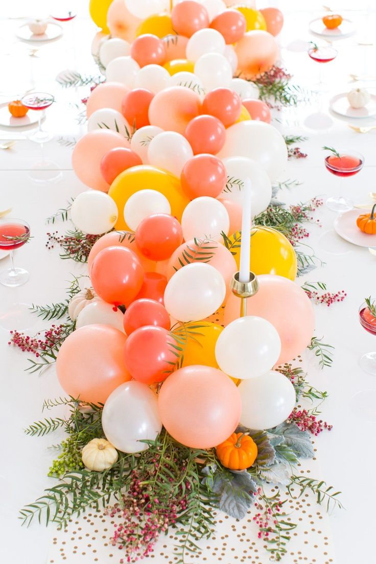Sur Pinterest 15 Ways to Decorate a Table with Balloons | Accro-Jeux