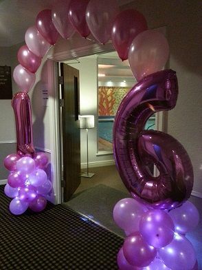 Sur Pinterest Pink Tree 16th Birthday balloon arch www.pinktreeparti... giant pink | Accro-Jeux