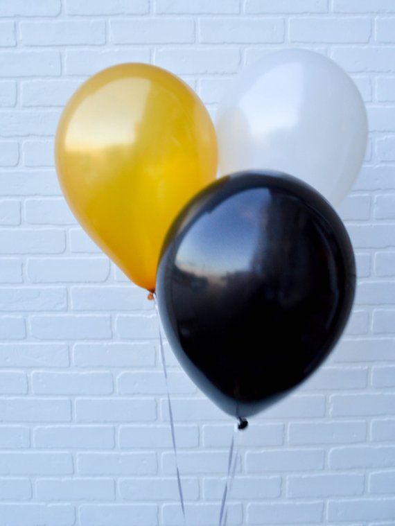 Sur Pinterest Black and Gold Balloons - New Year's Eve - Graduation Party - Great | Accro-Jeux