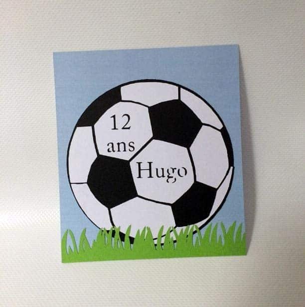 Sur Pinterest Carte anniversaire ballon de foot. Téléchargez le fichier gratuit | Accro-Jeux