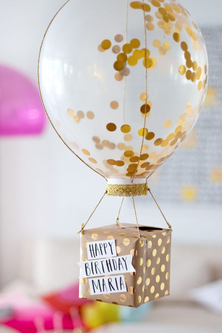 Sur Pinterest Geschenkverpackung basteln: Glitzerballon mit Geschenk | Accro-Jeux
