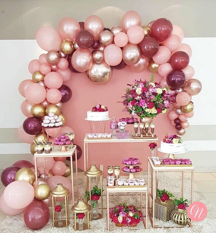 Sur Pinterest (Vi no IG Central da Noiva) Aquela decoração toda romântica para quem | Accro-Jeux