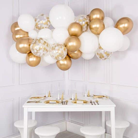 Sur Pinterest White and Gold confetti Balloon Garland Kit - DYI 56 piece set | Accro-Jeux