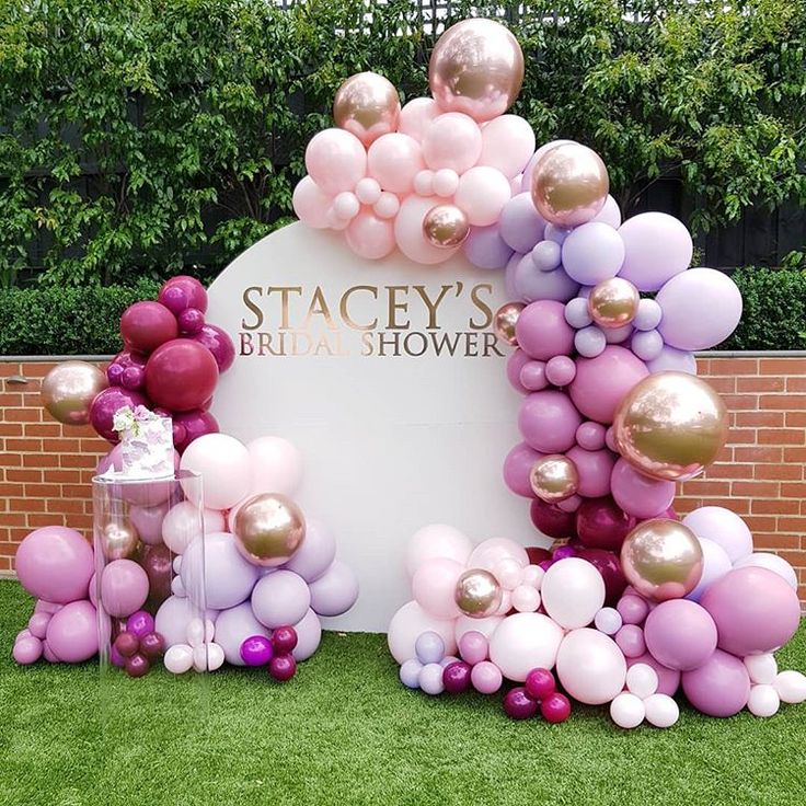 Sur Pinterest What an explosion of colors for this joint birthday party | Accro-Jeux