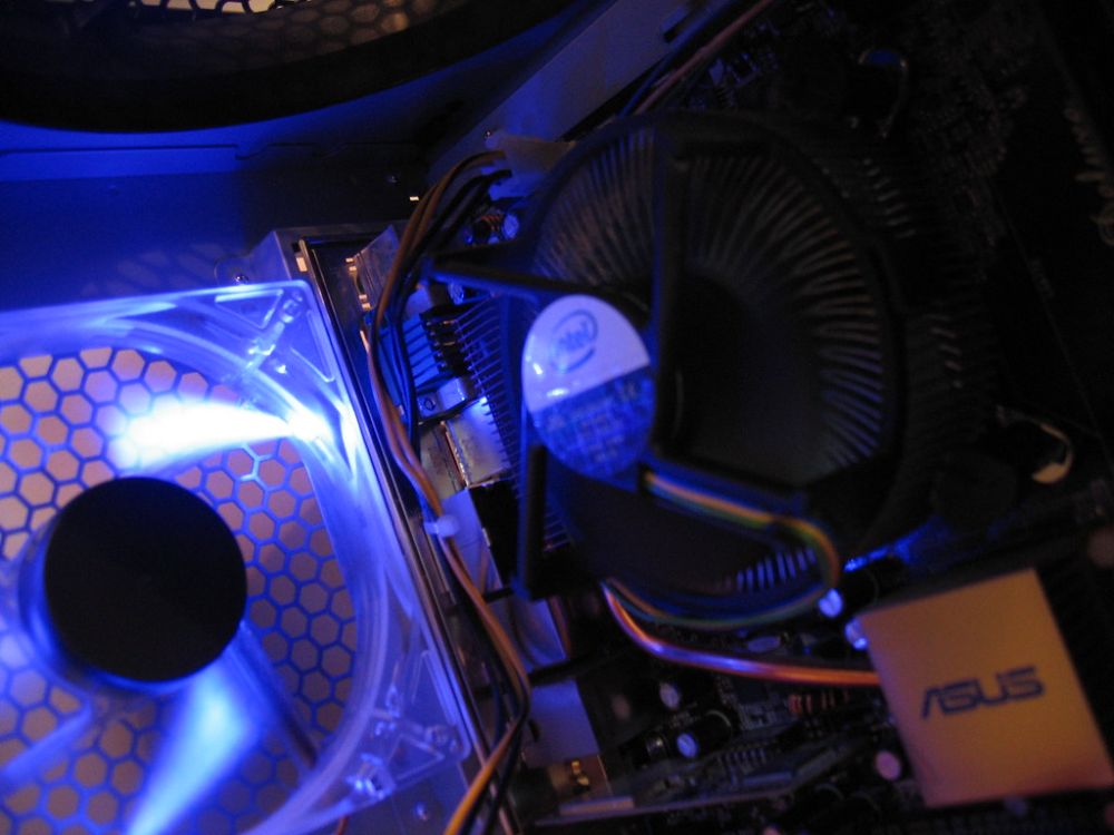 Meilleur contrôleur de ventilateur de 2024: 10 choix pour un refroidissement sans souci | Accro-Jeux