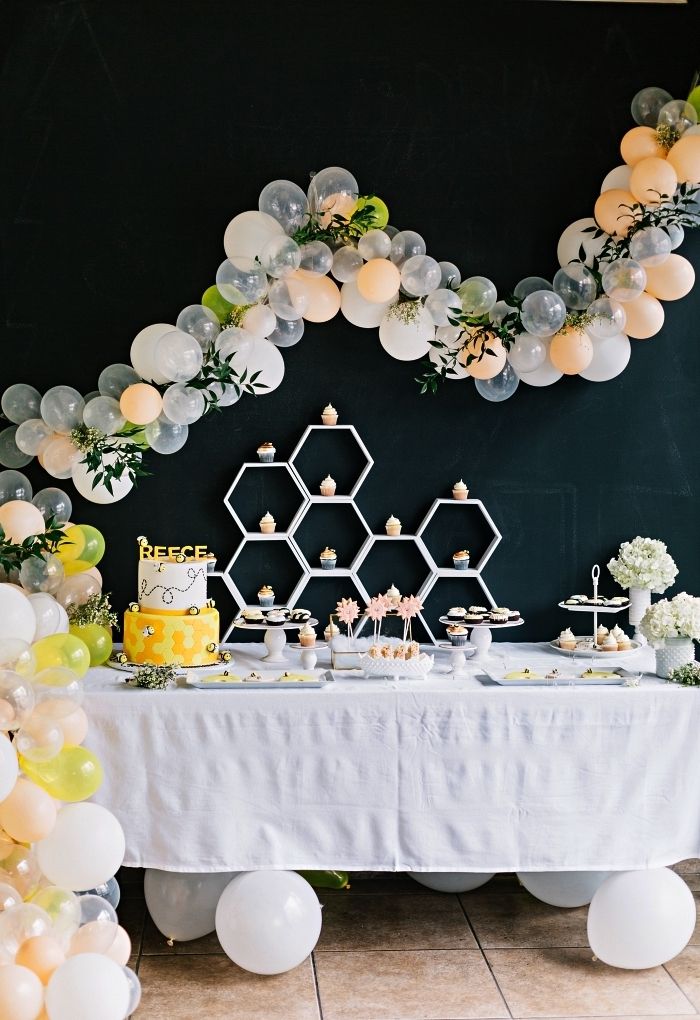 Sur Pinterest ▷ 1001 + idées décoration d'anniversaire 1 an pour réussir sa fête | Accro-Jeux