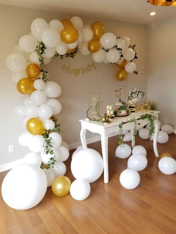 Sur Pinterest White Balloon Garland | Accro-Jeux